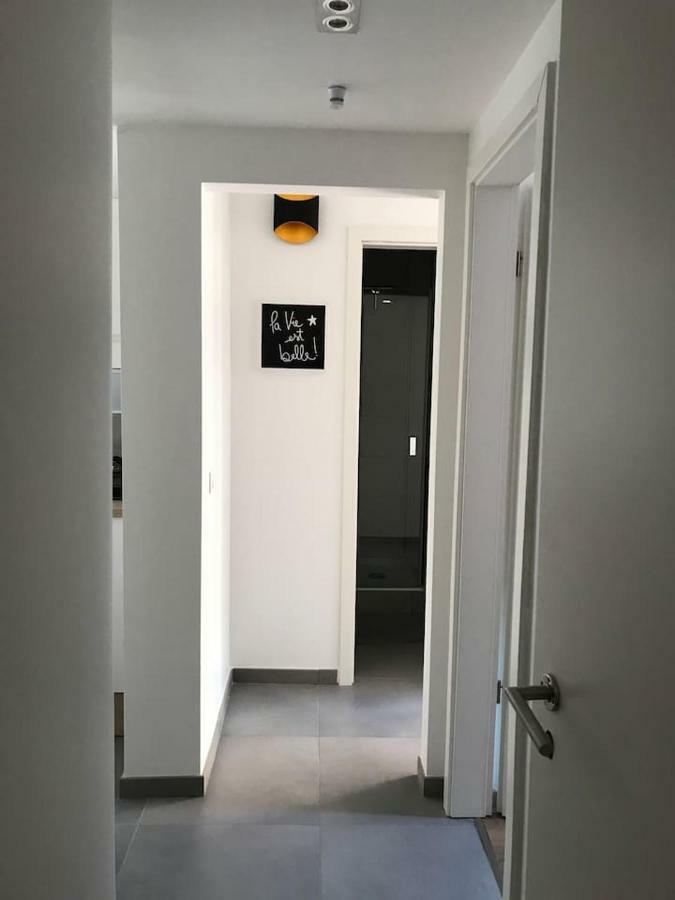 Bel Appartement 2 Ch A 300M De La Plage De Panne Exterior photo